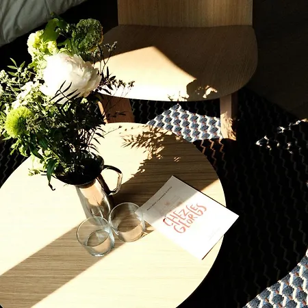Chez Georges - Contemporaine Отель типа 